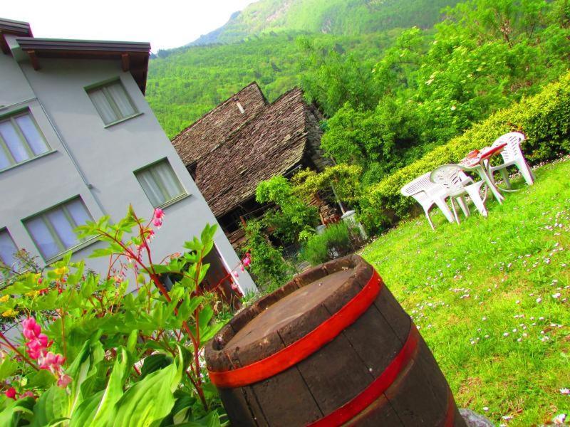Casa Vacanza Pizzo Camino Calasca-Castiglione Екстер'єр фото